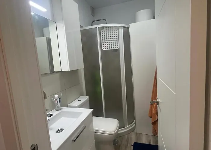 شقة Aircon -Cozy Pool View Apartment - Mareverde أذيخي